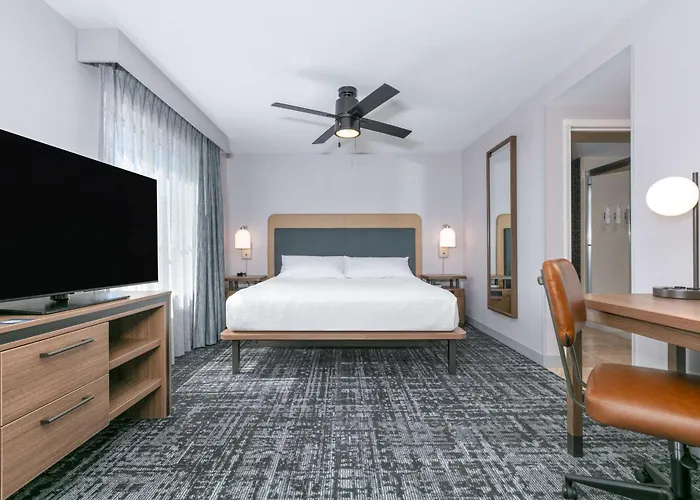 Homewood - Hotel Rock Springs