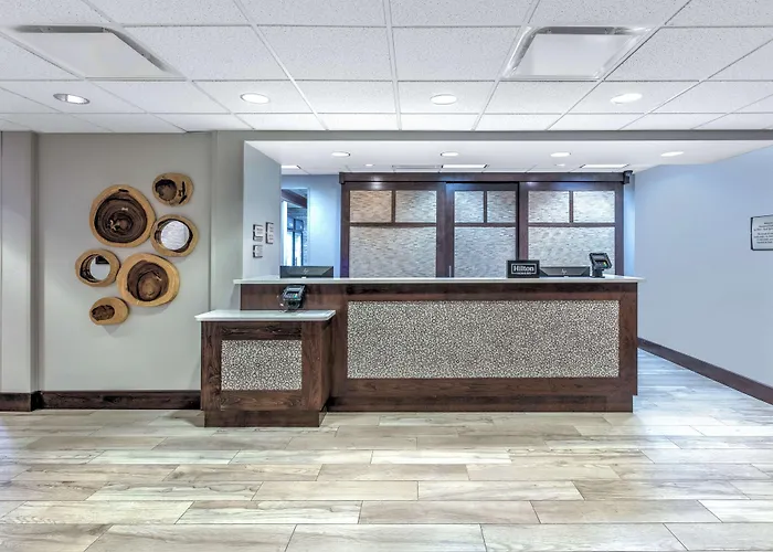 Hotel Homewood -